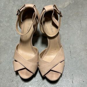 Gianni Bini‎ Platform Suede Pumps / Size 8.5M / Box 24